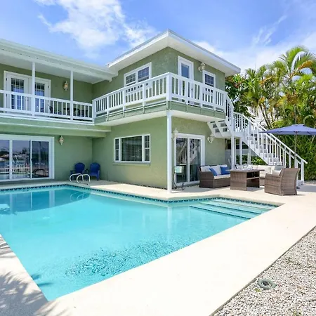 Salty Sunrise Villa